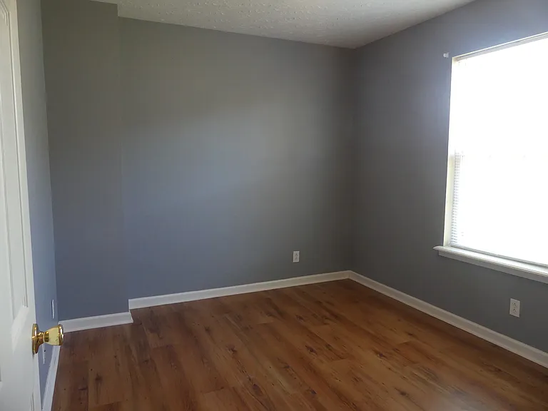 133-135 Hunter Ridge Dr — Photo 22
