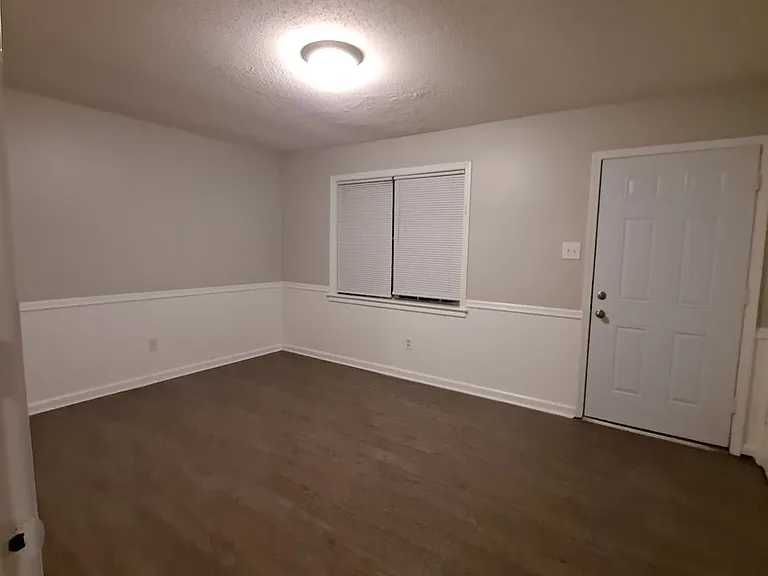 6273 Tulane Rd — Photo 6