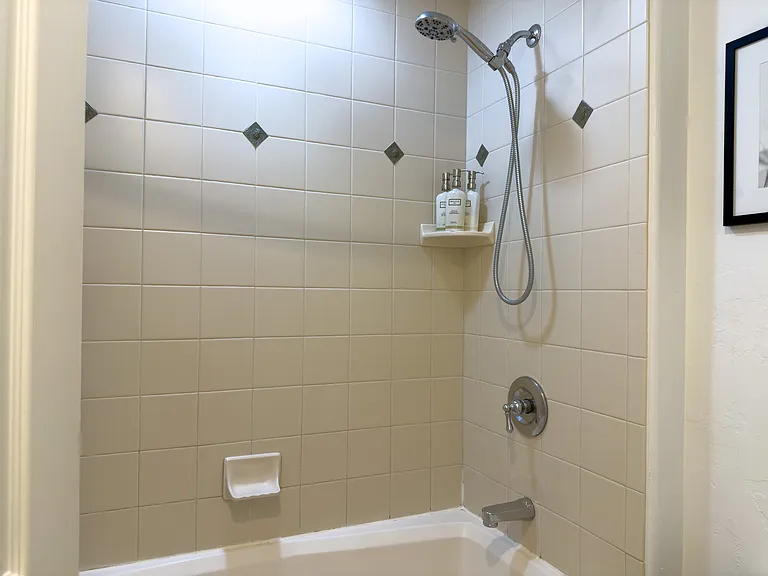 97 Main St #303 — Photo 13