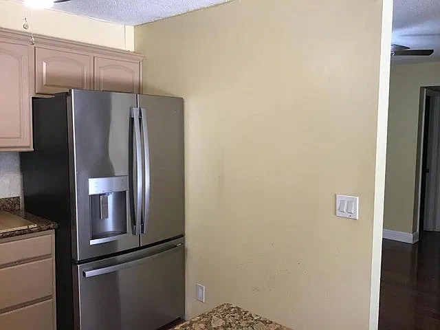 3 bed, 1694 sqft, $2,800 — Photo 1