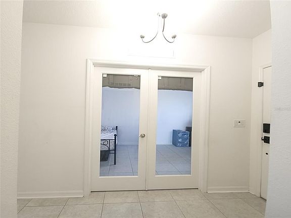 4th image of 8 Rocking Ln