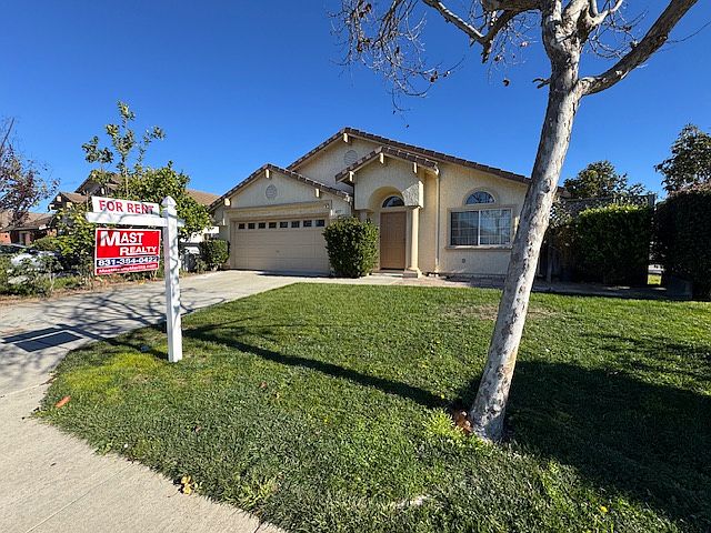 1st image of 1077 Eagle Dr