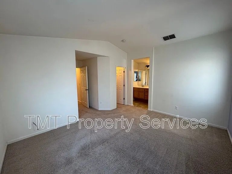 9084 Pebble Field Way — Photo 11
