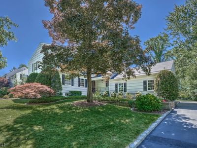 41 Glenmere Dr, Chatham, NJ, 07928