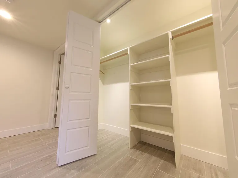 Basement Master with Closet on full display.