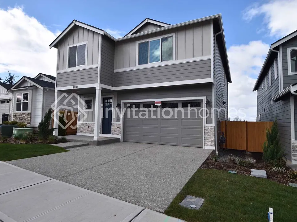 4700 61st Dr NE
