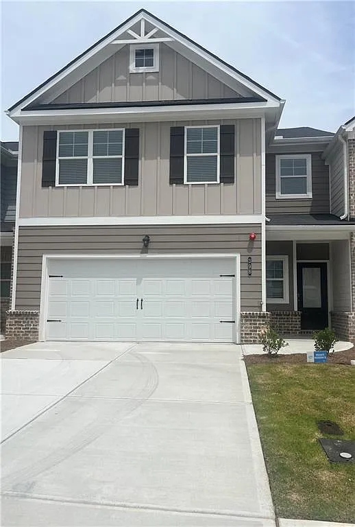 3 bed, 2.5 bath, 1946 sqft, $2,275 — Photo 1