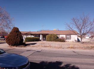99 Spring Rd NE, Rio Rancho, NM 87124