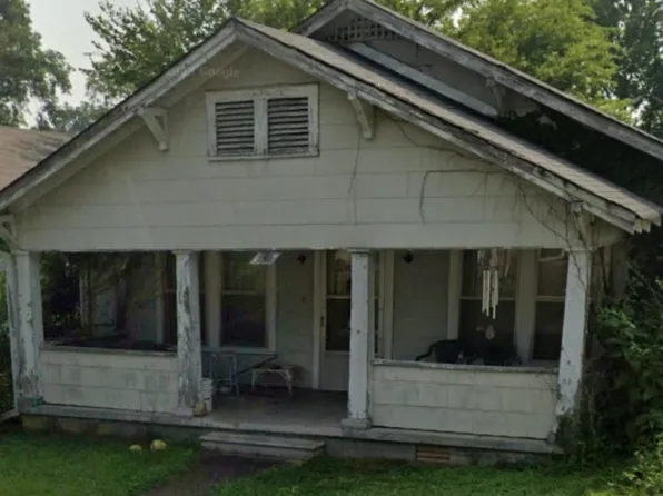 708 Columbia Ave, Sheffield, AL 35660