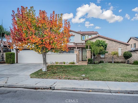 3rd image of 198 Caldera St