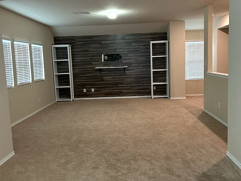 120 Field Rdg — Photo 13