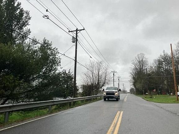 4th image of 665 Chuckey Hwy