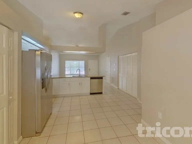 15357 Westminister Ave — Photo 6