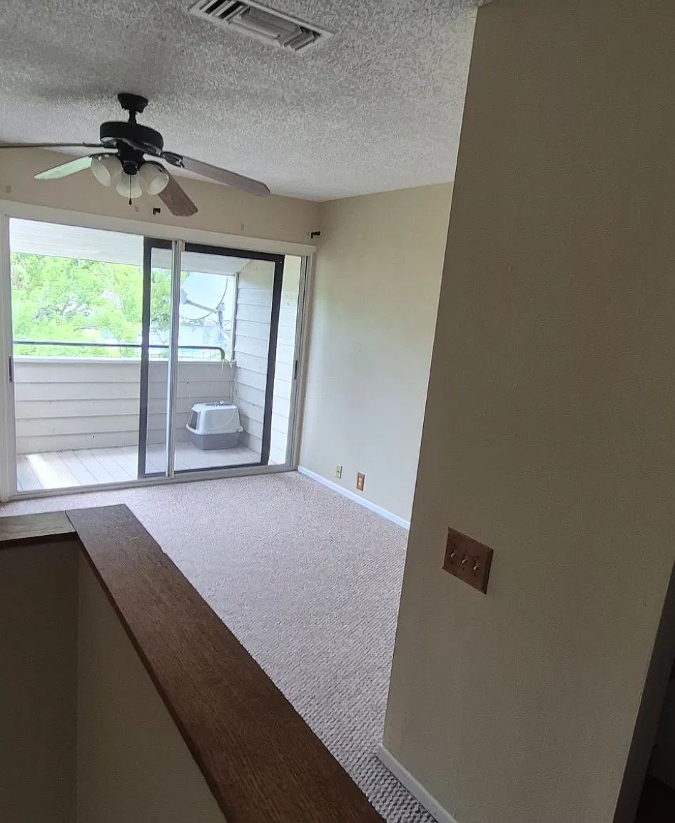 1 bed, 1.5 bath, 743 sqft, $1,500 — Photo 2