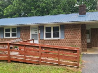 206 Ervin Dr, Star, NC 27356