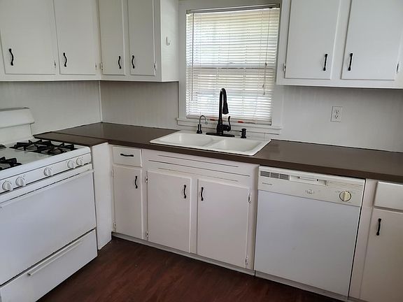 5th image of 206 Lindbergh Blvd
