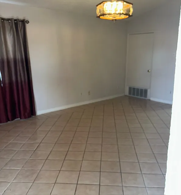 3 bed, 1628 sqft, $2,000 — Photo 4