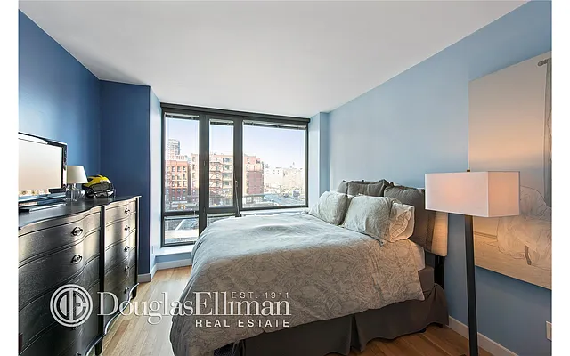 Rented by Douglas Elliman | media 3