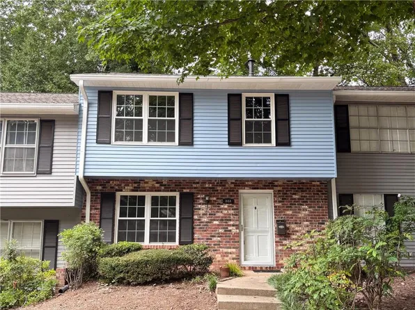 383 Leisure Ct SW, Marietta, GA 30064