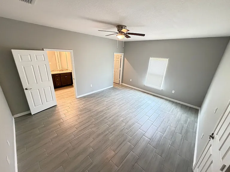 1388 Hazel St NW — Photo 22