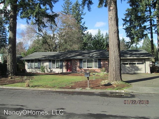 1st image of 9910 NE Oakhurst Dr