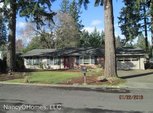 9910 NE Oakhurst Dr, Vancouver, WA