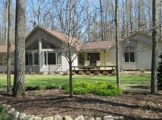 628 Staghorn Ct, Gaylord, MI 49735