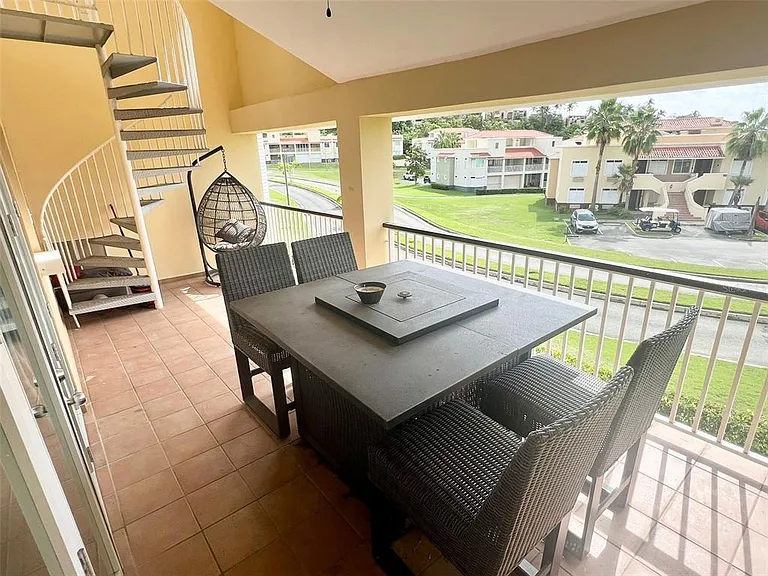180 Palmas Dr #38-D — Photo 9
