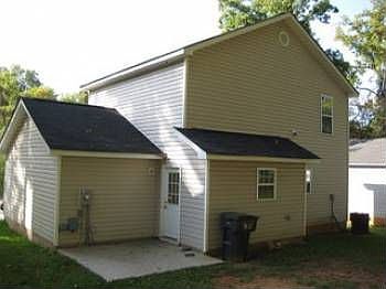 2nd image of 824 Justice Ave