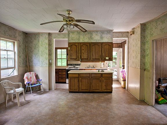 dining room & kitchen