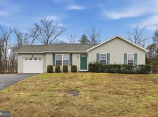 104 Basin Dr, Inwood, WV 25428