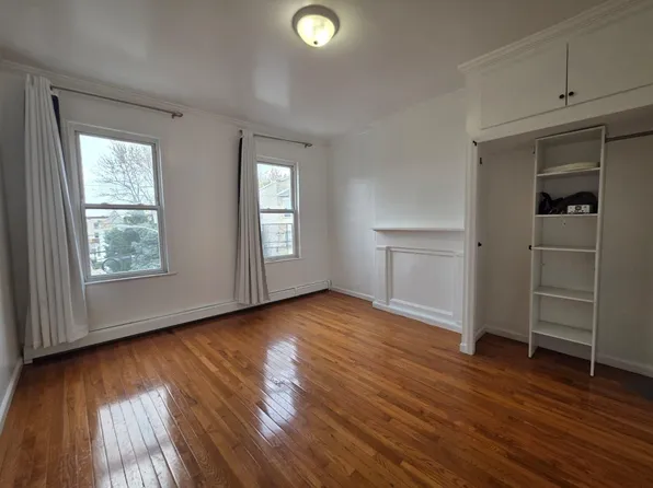 40 Van Reypen Street image 14 of 20