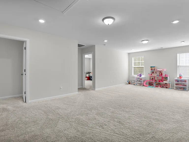 2980 Kingswood Dr — Photo 21