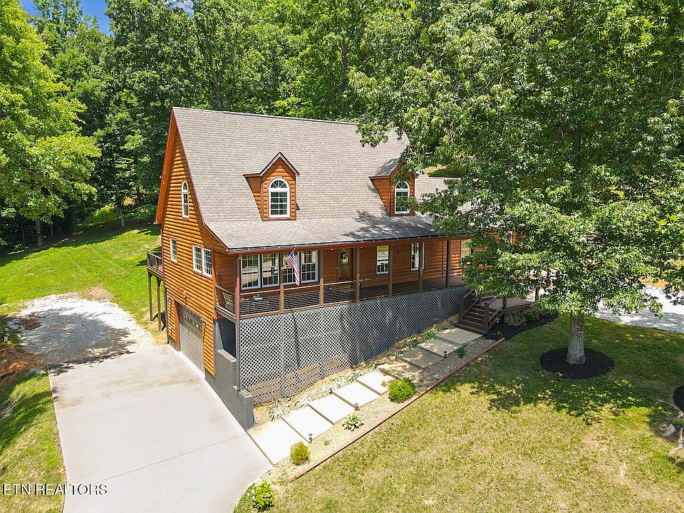 1st image of 103 Pinnacle Pointe Way