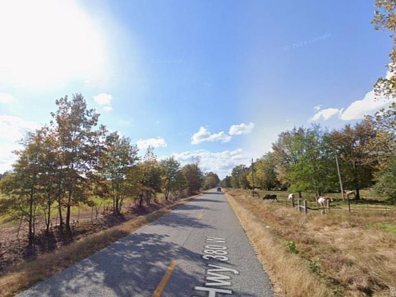 4th image of 570 Highway 380 W