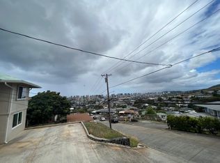 1517 Alencastre St, Honolulu, HI 96816