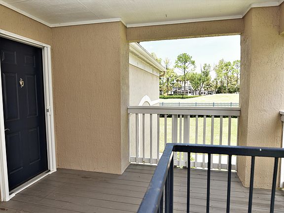 5th image of 700 Boardwalk Dr APT 728