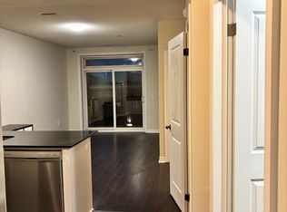 39 New Delhi Dr N #316, Markham, ON L3S 0E1