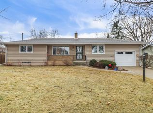 1525 WYLDEWOOD Drive, Madison, WI 53704