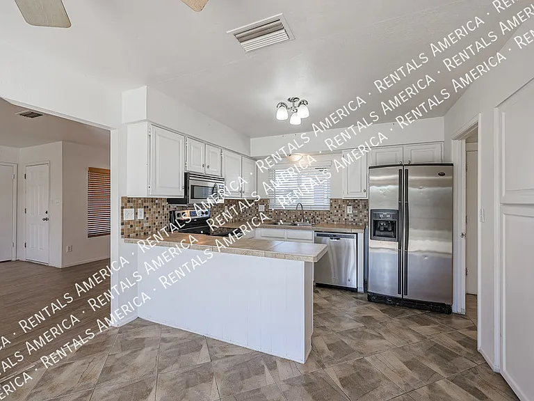 913 W Jerome Cir — Photo 11