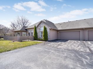7467 Vineyard Dr, Fishers, IN 46038