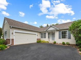 213 Stillwater Ct, Oswego, IL 60543