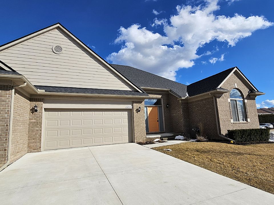 1st image of 42410 Stanford Way