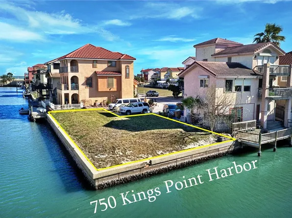 750 Kings Point Hbr, Corpus Christi, TX 78402