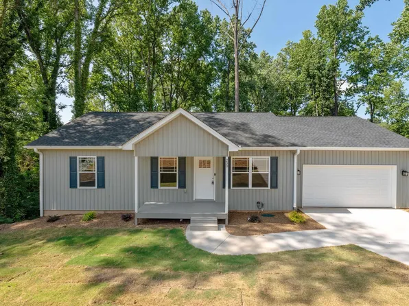 200 Hillbrook Rd, Taylors, SC 29687