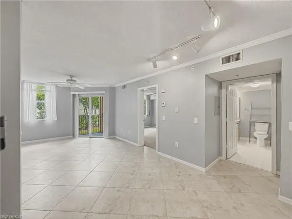 8687 River Homes LN #4207, BONITA SPRINGS, FL 34135