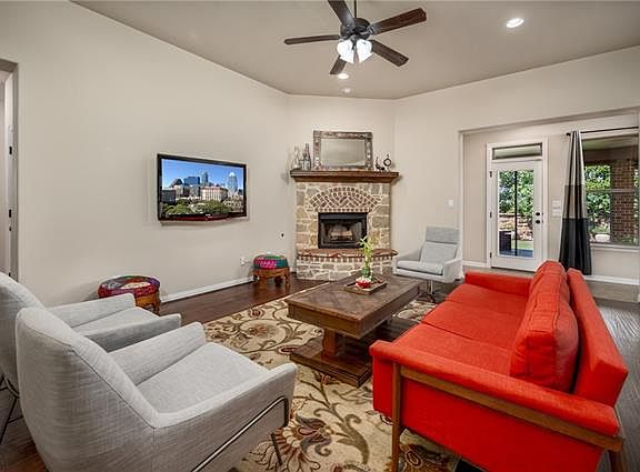 5th image of 174 Drury Ln
