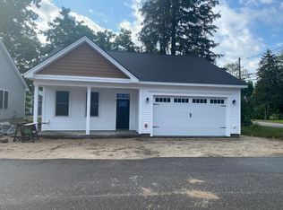 3 Fae Ln #16, Gorham, ME 04038