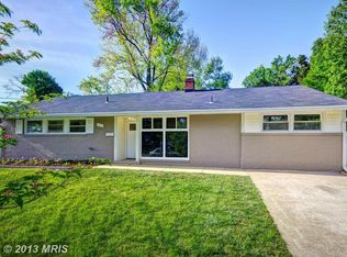 7514 Hogarth St, Springfield, VA 22151