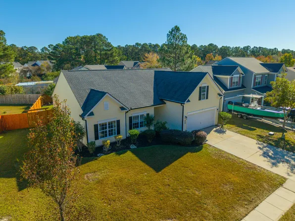 111 Hollytree Cir, Ladson, SC 29456